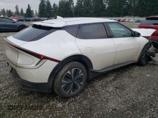 2023 Kia EV6 Wind with VIN KNDC3DLC3P5105274, listed as a Copart auction lot 88316105 with 22,145 mi miles and Salvage Title. Bid and sale history available at carsss.com. Image 3.