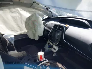 2017 Toyota Prius Two with VIN JTDKBRFU5H3047469, listed as a IAAI auction lot 41845172 with 233,688 mi miles. Bid and sale history available at carsss.com. Image 5.