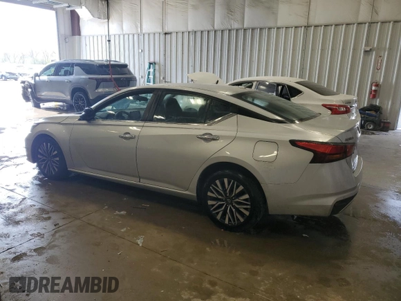 2023 Nissan Altima SV z VIN 1N4BL4DV5PN363135, wystawiony jako Copart lot #55964905 z przebiegiem 52 478 mil mil oraz Czysty tytuł • Clean title. Historia ofert i sprzedaży dostępna na DreamBid. Obrazek 2.