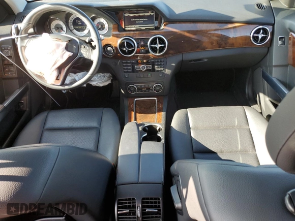 2013 Mercedes-Benz GLK 350 with VIN WDCGG5HB2DF987291, listed as a Copart auction lot 55307094 with 28,034 mi miles and Salvage Title. Bid and sale history available at DreamBid. Image 8.