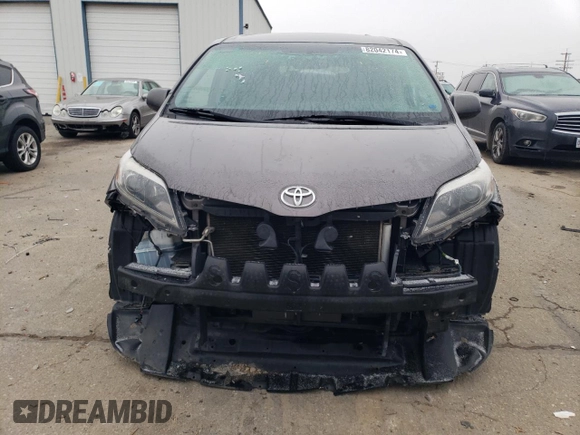 2016 Toyota Sienna SE with VIN 5TDXK3DCXGS738443, listed as a Copart auction lot 82042174 with 108,761 mi miles and Salvage title. Bid and sale history available at DreamBid. Image 5.