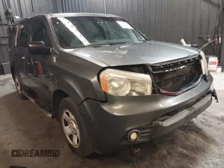 2012 Honda Pilot LX with VIN 5FNYF4H25CB086054, listed as a IAAI auction lot 41732068 with 139,084 mi miles and . Bid and sale history available at carsss.com. Image 1.