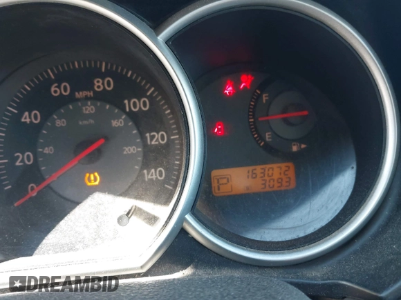 2009 Nissan Versa 1.8 SL with VIN 3N1BC13E09L393563, listed as a IAAI auction lot 41977998 with 163,072 mi miles. Bid and sale history available at carsss.com. Image 15.