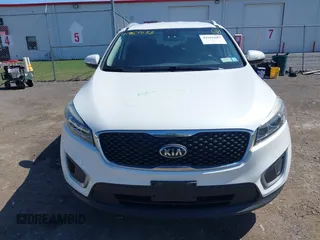 2016 Kia Sorento LX with VIN 5XYPGDA55GG081559, listed as a IAAI auction lot 41965683 with 94,177 mi miles. Bid and sale history available at carsss.com. Image 12.