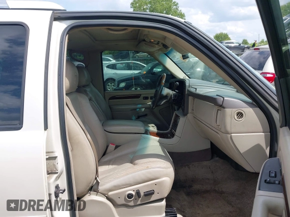 2003 Cadillac Escalade z VIN 1GYEK63N43R166347, wystawiony jako IAAI lot #42377612 z przebiegiem 255 892 mil mil oraz . Historia ofert i sprzedaży dostępna na DreamBid. Obrazek 5.
