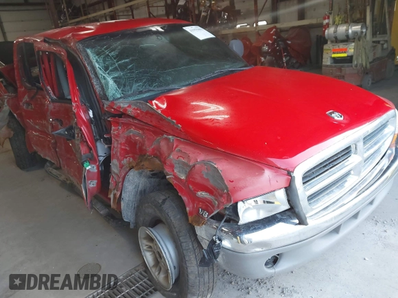 2000 Dodge Dakota Sport z VIN 1B7GG2AN5YS793828, wystawiony jako IAAI lot #41955863 z przebiegiem 267 861 mil mil oraz . Historia ofert i sprzedaży dostępna na DreamBid. Obrazek 1.