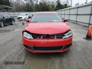 2013 Volkswagen Jetta TDI w/Premium/Nav with VIN 3VWLL7AJ0DM390070, listed as a Copart auction lot 45739205 with 94,077 mi miles and Salvage title. Bid and sale history available at DreamBid. Image 5.