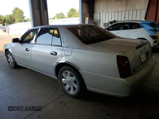 2002 Cadillac DeVille DTS with VIN 1G6KF57952U303332, listed as a Copart auction lot 61852523 with 173,500 mi miles and Clean Title. Bid and sale history available at carsss.com. Image 2.