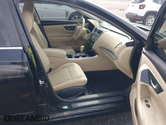 2015 Nissan Altima S z VIN 1N4AL3AP7FC464408, wystawiony jako IAAI lot #42086877 z przebiegiem 103 993 mil mil oraz . Historia ofert i sprzedaży dostępna na DreamBid. Obrazek 5.
