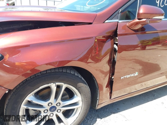 2016 Ford Fusion SE Hybrid with VIN 3FA6P0LU3GR143688, listed as a IAAI auction lot 42269789 with 163,910 mi miles and . Bid and sale history available at DreamBid. Image 17.