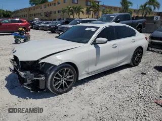 2019 BMW 3 Series 330i with VIN 3MW5R1J56K8A04250, listed as a Copart auction lot 53336355 with 105,543 mi miles and Salvage Title. Bid and sale history available at carsss.com. Image 1.