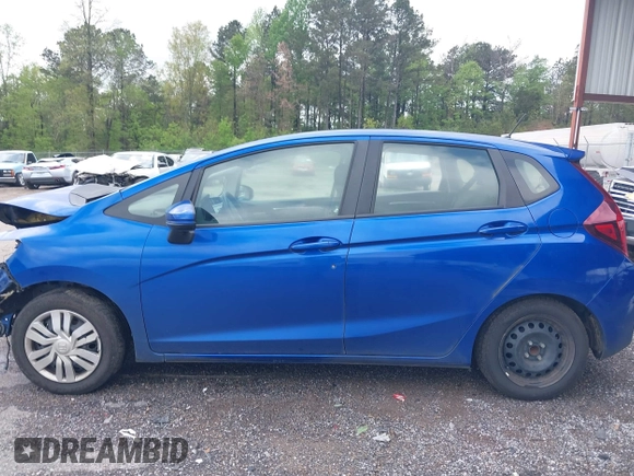 2015 Honda Fit LX with VIN 3HGGK5H58FM778365, listed as a IAAI auction lot 41901378 with 189,479 mi miles and . Bid and sale history available at DreamBid. Image 15.