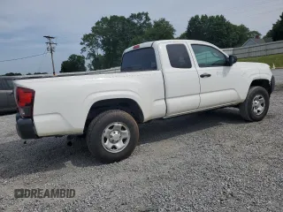 2019 Toyota Tacoma SR with VIN 5TFSX5EN7KX068425, listed as a Copart auction lot 57580835 with 125,491 mi miles and Salvage title. Bid and sale history available at DreamBid. Image 3.