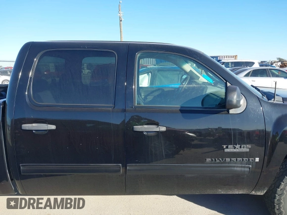 2009 Chevrolet Silverado 1500 LS with VIN 3GCEC13C49G267921, listed as a IAAI auction lot 41723468 with 150,075 mi miles and . Bid and sale history available at DreamBid. Image 14.
