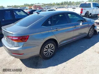 2019 Volkswagen Jetta SEL with VIN 3VWE57BUXKM242727, listed as a IAAI auction lot 41827327 with 91,898 mi miles. Bid and sale history available at carsss.com. Image 4.