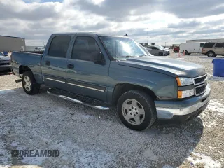 2006 Chevrolet Silverado 1500 LT1 with VIN 2GCEC13T361213949, listed as a Copart auction lot 41787535 with 271,251 mi miles and Salvage Title. Bid and sale history available at carsss.com. Image 4.