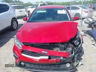 2021 Kia Forte LXS z VIN 3KPF24AD6ME303472, wystawiony jako IAAI lot #42069597 z przebiegiem 46 536 mil mil oraz . Historia ofert i sprzedaży dostępna na DreamBid. Obrazek 12.