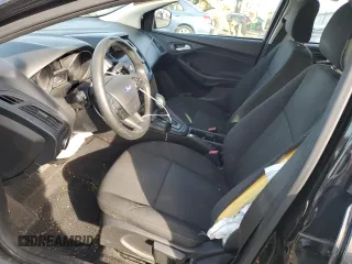 2018 Ford Focus SE z VIN 1FADP3FE6JL232769, wystawiony jako Copart lot #87667595 z przebiegiem 124 496 mil mil oraz Szkoda całkowita • Salvage title. Historia ofert i sprzedaży dostępna na DreamBid. Obrazek 7.