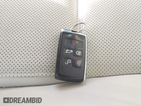 2020 Jaguar E-Pace SE with VIN SADFP2FX4L1Z88845, listed as a IAAI auction lot 42097968 with 48,798 mi miles and . Bid and sale history available at DreamBid. Image 11.