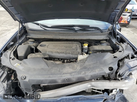 2021 Jeep Cherokee Latitude with VIN 1C4PJLCB7MD173703, listed as a Copart auction lot 48793275 with 40,849 mi miles and Salvage Title. Bid and sale history available at carsss.com. Image 12.