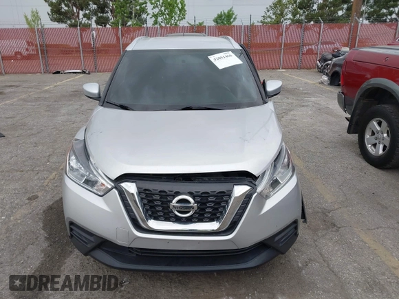 2019 Nissan Kicks SR with VIN 3N1CP5CU1KL535075, listed as a IAAI auction lot 42051466 with 73,730 mi miles. Bid and sale history available at carsss.com. Image 11.