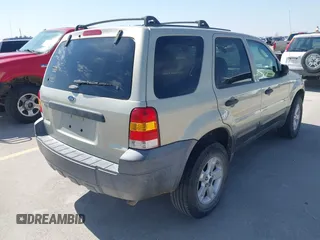 2005 Ford Escape XLT с VIN 1FMCU03165DA08296, выставлен на аукционе IAAI как лот 41677892 с пробегом 255 431 миль миль и . История ставок и продаж доступна на DreamBid. Изображение 4.