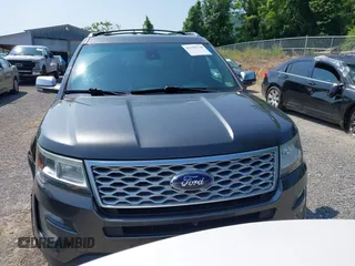 2017 Ford Explorer Platinum z VIN 1FM5K8HT0HGB85923, wystawiony jako IAAI lot #42399738 z przebiegiem 107 592 mil mil oraz . Historia ofert i sprzedaży dostępna na DreamBid. Obrazek 11.