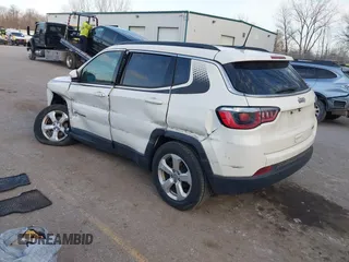 2018 Jeep Compass Latitude with VIN 3C4NJCBB2JT108465, listed as a IAAI auction lot 41833695 with 162,983 mi miles and . Bid and sale history available at carsss.com. Image 3.