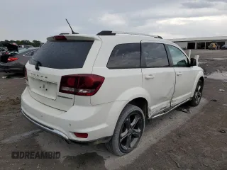 2015 Dodge Journey Crossroad with VIN 3C4PDDGG5FT601039, listed as a Copart auction lot 61499064 with 165,266 mi miles and Salvage Title. Bid and sale history available at carsss.com. Image 3.