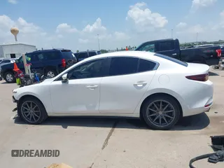2019 Mazda 3 Select с VIN 3MZBPAALXKM112322, выставлен на аукционе IAAI как лот 42438115 с пробегом 89 138 миль миль и . История ставок и продаж доступна на DreamBid. Изображение 15.