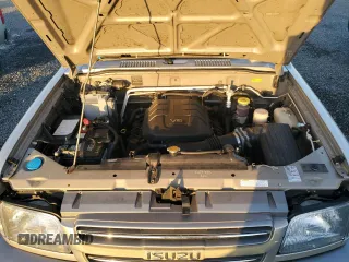 2002 Isuzu Trooper S z VIN JACDS58X627J11588, wystawiony jako Copart lot #76932404 z przebiegiem Nie podano mil oraz Szkody całkowita. Historia ofert i sprzedaży dostępna na DreamBid. Obrazek 12.