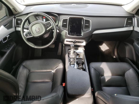 2016 Volvo XC90 Momentum with VIN YV4102XK8G1081922, listed as a Copart auction lot 67849462 with 52,278 mi miles. Bid and sale history available at carsss.com. Image 8.