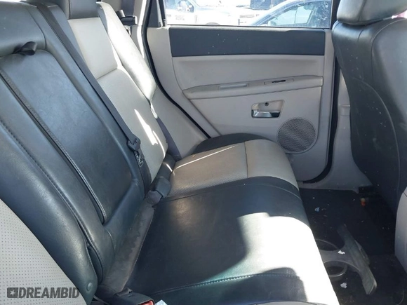 2008 Jeep Grand Cherokee Limited with VIN 1J8HR58N48C224963, listed as a IAAI auction lot 38126675 with 165,868 mi miles. Bid and sale history available at carsss.com. Image 8.
