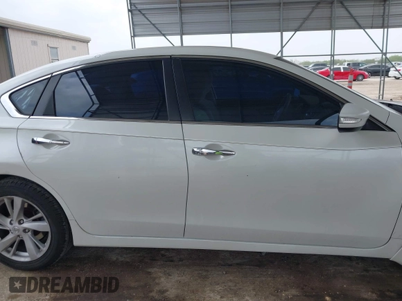 2015 Nissan Altima SL z VIN 1N4AL3AP7FC134199, wystawiony jako IAAI lot #41942234 z przebiegiem 138 442 mil mil oraz . Historia ofert i sprzedaży dostępna na DreamBid. Obrazek 14.