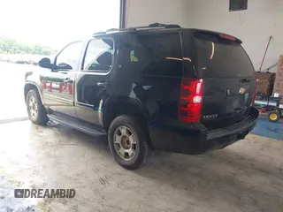 2007 Chevrolet Tahoe LT with VIN 1GNFC13037J129669, listed as a IAAI auction lot 42421808 with 268,523 mi miles and . Bid and sale history available at DreamBid. Image 3.