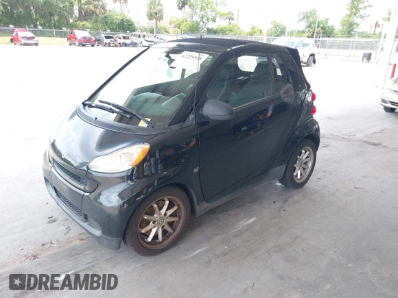 2009 Smart fortwo Passion with VIN WMEEK31X19K294234, listed as a IAAI auction lot 42225528 with 85,905 mi miles and . Bid and sale history available at DreamBid. Image 2.