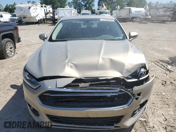 2016 Ford Fusion SE with VIN 3FA6P0H78GR167147, listed as a Copart auction lot 61949485 with 203,734 mi miles and Clean title. Bid and sale history available at DreamBid. Image 5.