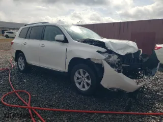 2013 Toyota Highlander with VIN 5TDZK3EH9DS130735, listed as a Copart auction lot 48710955 with 139,013 mi miles and Salvage Title. Bid and sale history available at carsss.com. Image 4.