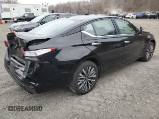 2025 Nissan Altima SV with VIN 1N4BL4DW6SN308033, listed as a Copart auction lot 52924055 with 1,989 mi miles and Salvage Title. Bid and sale history available at DreamBid. Image 3.