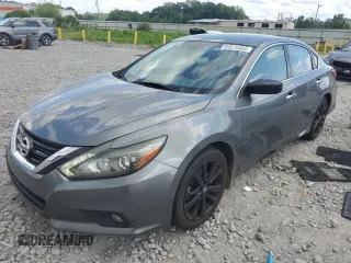 2017 Nissan Altima SR with VIN 1N4AL3AP6HC197698, listed as a Copart auction lot 59615945 with 110,377 mi miles and Salvage title. Bid and sale history available at DreamBid. Image 1.