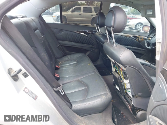 2004 Mercedes-Benz E-Class 5.0L with VIN WDBUF70J64A433838, listed as a IAAI auction lot 42108575 with 1 mi miles. Bid and sale history available at carsss.com. Image 8.