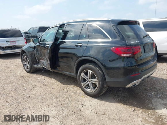 2021 Mercedes-Benz GLC 300 with VIN W1N0G8DB7MF978724, listed as a IAAI auction lot 41923957 with 33,434 mi miles and . Bid and sale history available at DreamBid. Image 3.