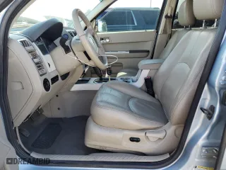 2008 Mercury Mariner with VIN 4M2CU911X8KJ17009, listed as a Copart auction lot 70262634 with 244,658 mi miles and Salvage Title. Bid and sale history available at carsss.com. Image 7.