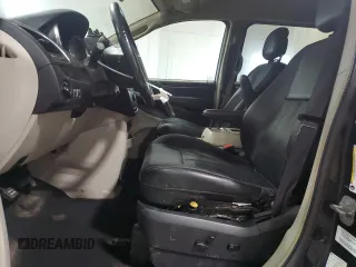 2014 Chrysler Town & Country Touring z VIN 2C4RC1BG5ER221542, wystawiony jako Copart lot #56094775 z przebiegiem Nie podano mil oraz Nie do naprawy • Non repairable. Historia ofert i sprzedaży dostępna na DreamBid. Obrazek 7.