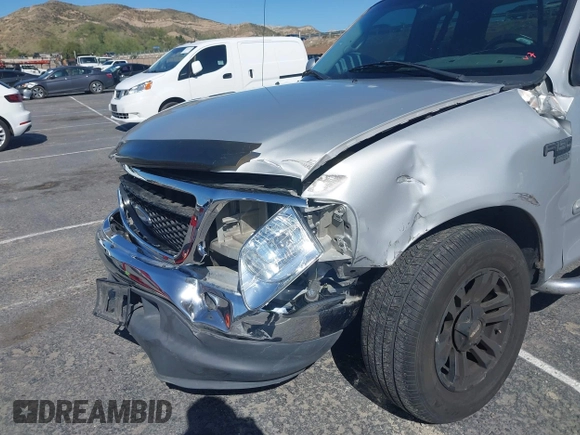 1999 Ford F-150 XL with VIN 1FTRX17L3XKB76368, listed as a IAAI auction lot 41959746 with Not Provided miles. Bid and sale history available at carsss.com. Image 6.