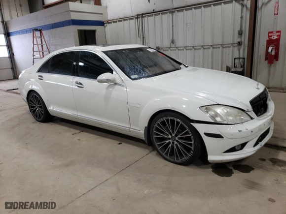 2009 Mercedes-Benz S-Class 5.5L V8 with VIN WDDNG71X79A244831, listed as a Copart auction lot 45943875 with 152,425 mi miles and Salvage Title. Bid and sale history available at carsss.com. Image 4.