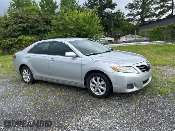 2011 Toyota Camry LE with VIN 4T1BF3EKXBU631378, listed as a Copart auction lot 60099015 with 180,080 mi miles and Salvage title. Bid and sale history available at DreamBid. Image 1.