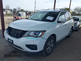 2018 Nissan Pathfinder S with VIN 5N1DR2MN6JC679146, listed as a IAAI auction lot 41753225 with 46,607 mi miles. Bid and sale history available at carsss.com. Image 2.