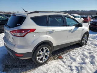 2014 Ford Escape SE with VIN 1FMCU9GX9EUC22928, listed as a Copart auction lot 87408914 with 191,227 mi miles and Salvage Title. Bid and sale history available at carsss.com. Image 3.