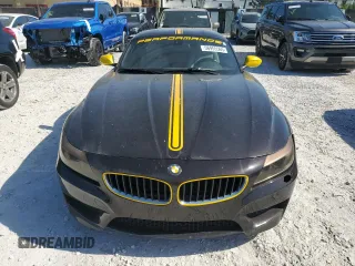 2015 BMW Z4 sDrive28i z VIN WBALL5C58FP557714, wystawiony jako Copart lot #56955565 z przebiegiem 107 962 mil mil oraz Szkoda całkowita • Salvage title. Historia ofert i sprzedaży dostępna na DreamBid. Obrazek 5.